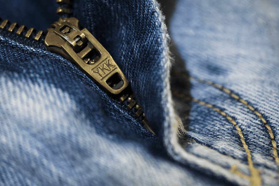 YKK